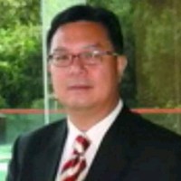 何穗文 Samson