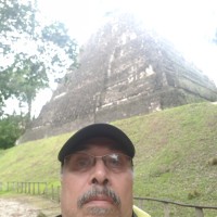 Ricardo Vélez Lara