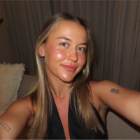 Lexie Dicker
