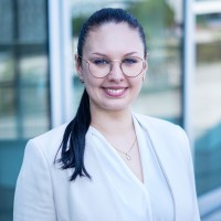 Elisabeth K.