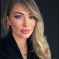 Lara Anderson