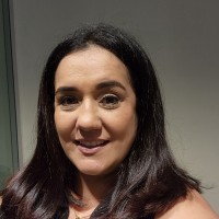 Angela Meneses