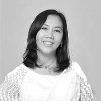 Theresia Santi
