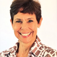 Gisela Maria Bernardes Solymos