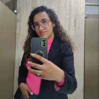 Iris Alessandra Velazco Cárdenas