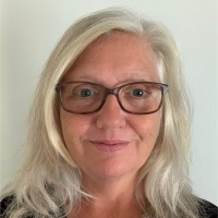 Lisbeth Iversen