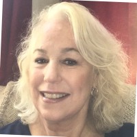 Lynn Bowe