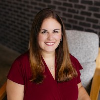 Nicole Smith, Aia