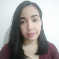 Aline Lopes Pereira