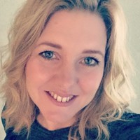 Zoë Dring