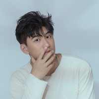 Kris Lv