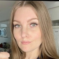 Hayley Lizon