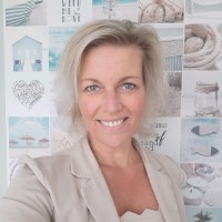 Sandra Van Der Ploeg