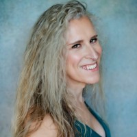 Zoë Chowney FCCA