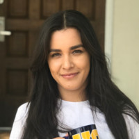 Claire Araujo