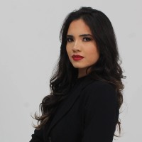 Mara Oliveira