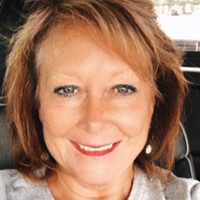 Holly Calhoun