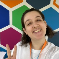 Caroline Assis De Oliveira Tessari