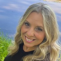 Tina Snyder