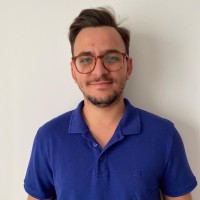 Hikmet Emre ÖZÜTÜRK