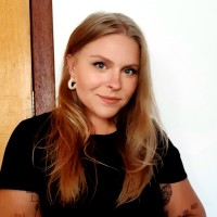 Gloria Uchasky