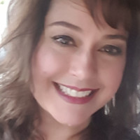 Vickie Molzer