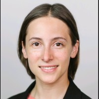 Larisa Stanescu