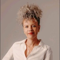 Cecília Olliveira