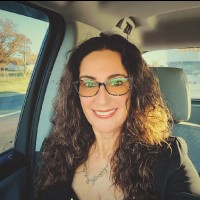 Lisa J Smith