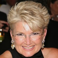 Lesley Macdonagh