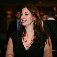 Adriane Stefanelli