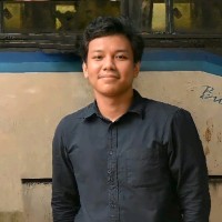 Tony Hendra Wijaya