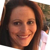 Esperanza Corrales Gil