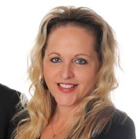 Lisa Staniforth