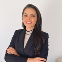 Thais Andrade, Phd