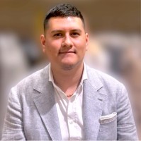 Oscar B.