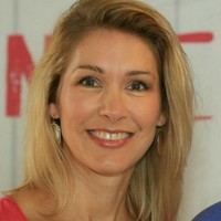 Laura Yates