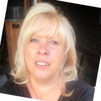 Claudia Wolferen Van