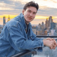 Davis Thompson