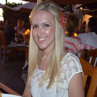 Kimberly Stoeven (Christy)