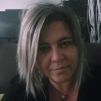 Kelly Van Es