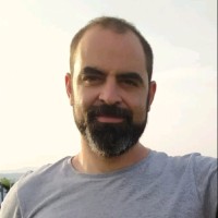Roberto Varona Alonso