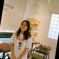 Linh Chi Ng