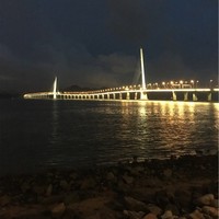 骆雷雷