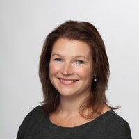 Dr Alison Smith