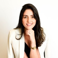 Karine Dutra Pereira