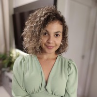 Janaina Henrique Costa