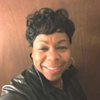 Raynette Holmes