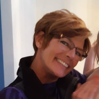 Debi Mccully