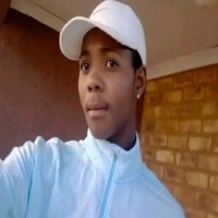 Sakhile Mpondomse
